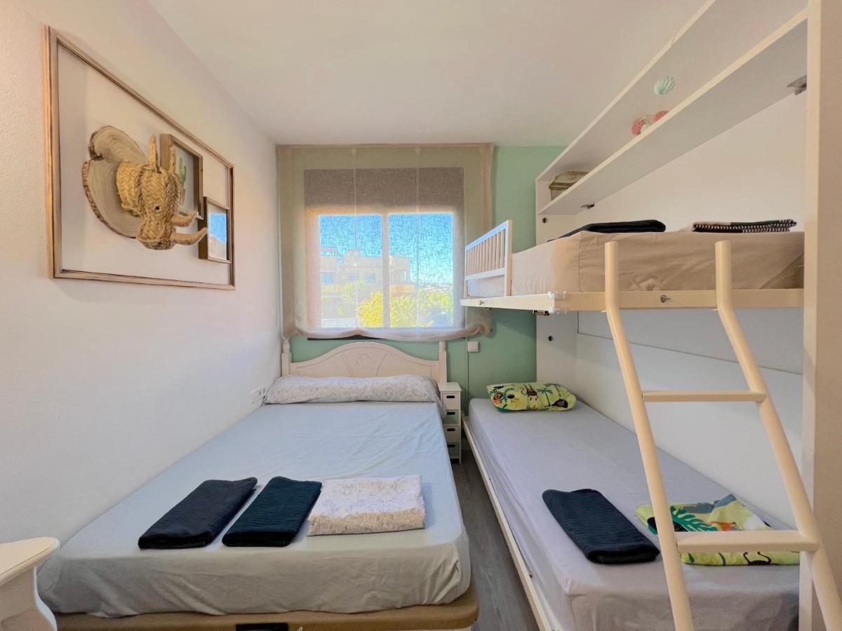 Coma-Ruga Beach Apartment Тарагона Екстериор снимка