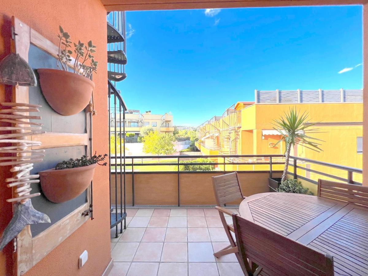 Coma-Ruga Beach Apartment Тарагона Екстериор снимка