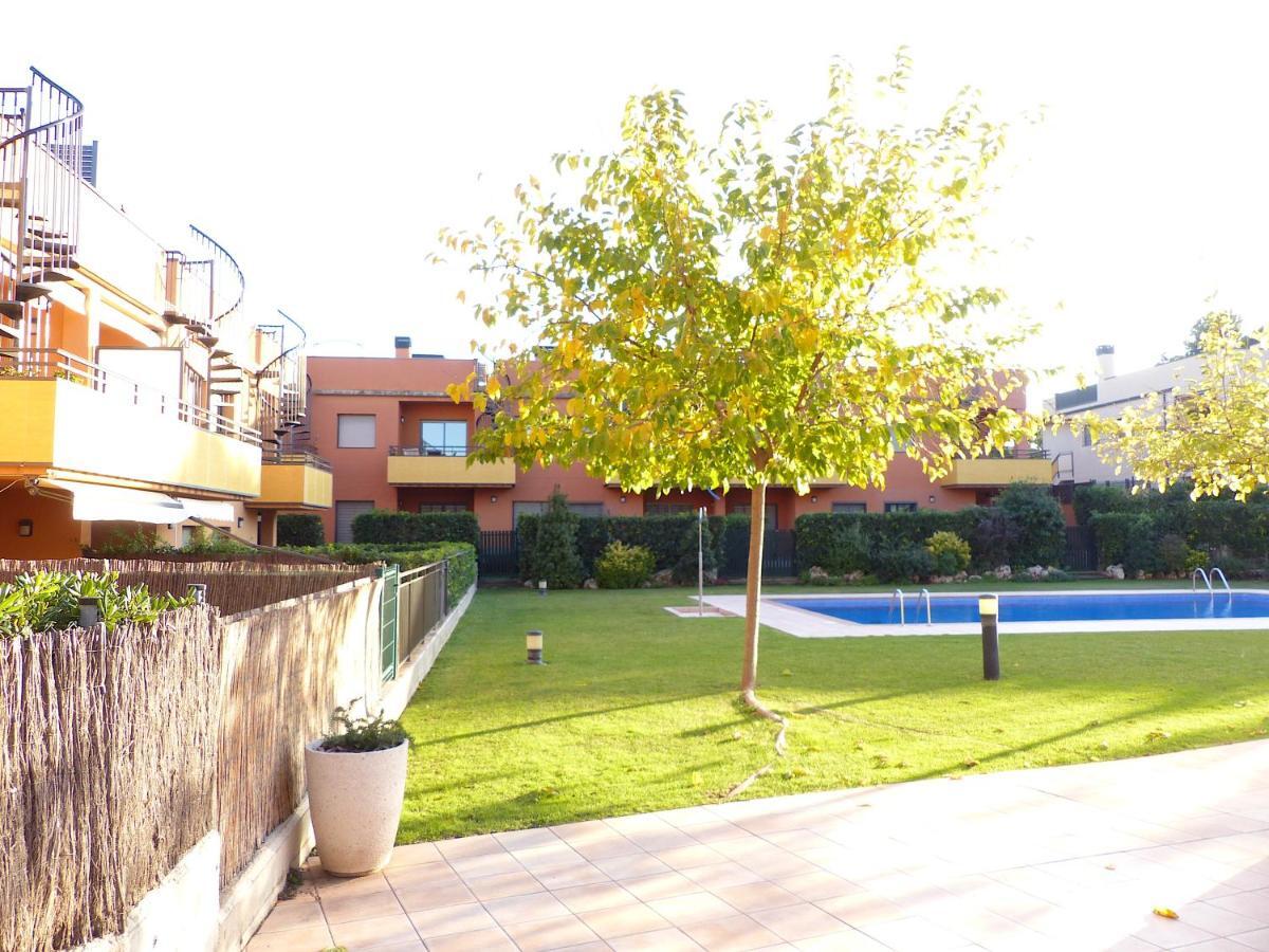 Coma-Ruga Beach Apartment Тарагона Екстериор снимка