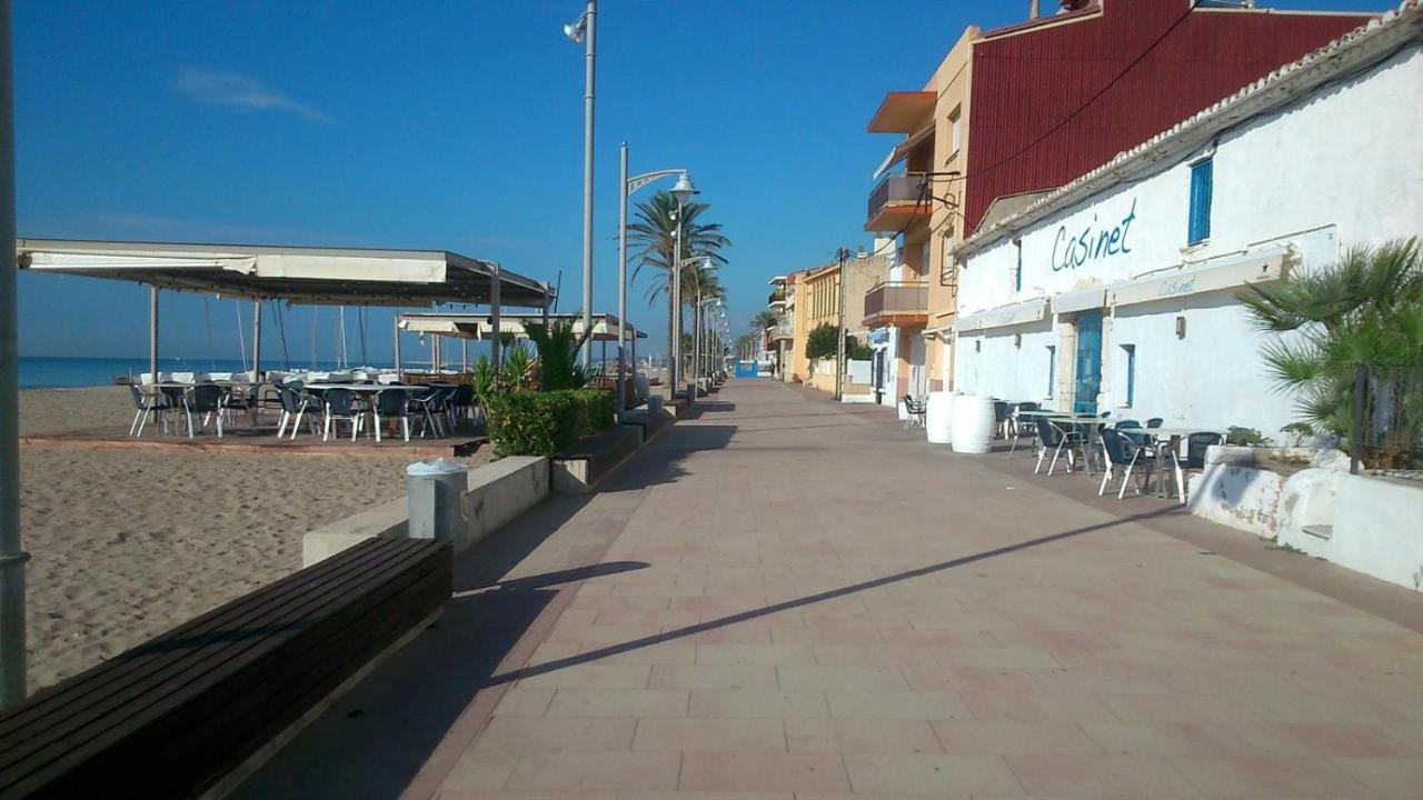 Coma-Ruga Beach Apartment Тарагона Екстериор снимка